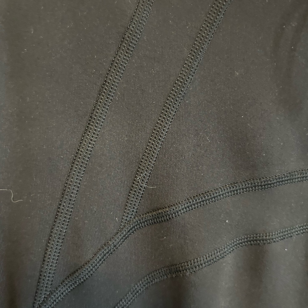 Lululemon Define Black Jacket Size 12 - Picture 8 of 8